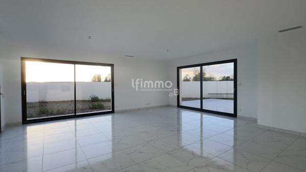 Maison T4 de plain pied dans lotissement