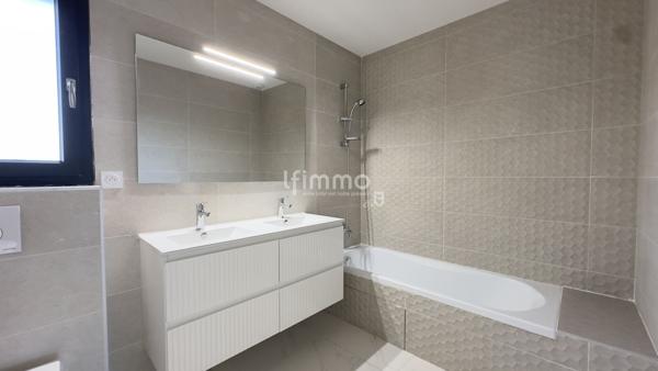 Maison T4 de plain pied dans lotissement