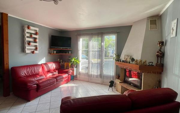 Maison à vendre    5 pièces •  Thairé