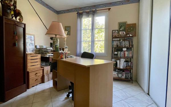 Maison à vendre    5 pièces •  Thairé