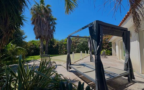 Maison à vendre    5 pièces •  Claira