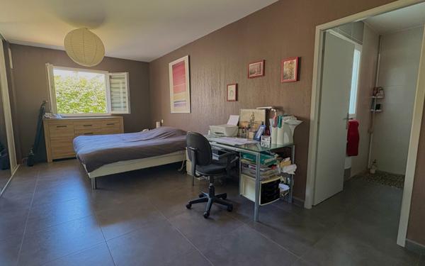 Maison à vendre    5 pièces •  Claira