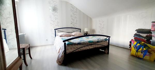 Maison  de. ville ,2 chambres avec extérieur