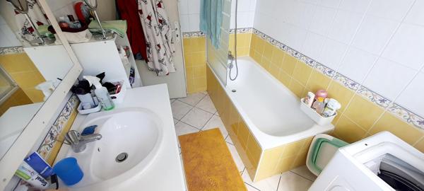 Maison  de. ville ,2 chambres avec extérieur