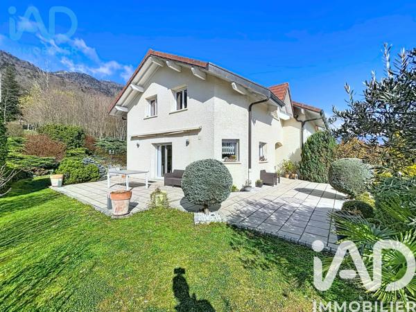Maison à vendre 5 pièces 195 m² Collonges