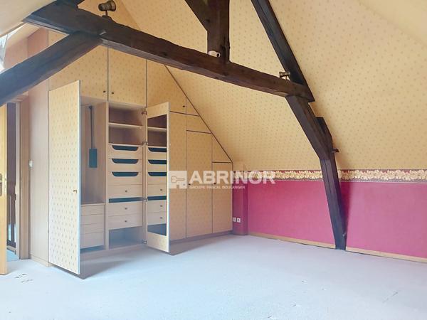 HYPER CENTRE - QUARTIER PRISE -MAISON INDIVIDUELLE 3CH VALENCIENNES