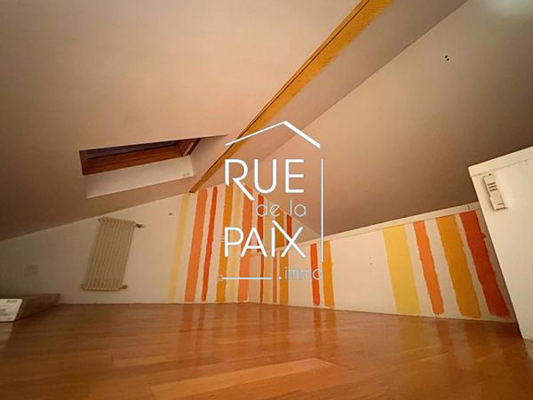 79200 PARTHENAY Immeuble Parthenay - 178.15 m2