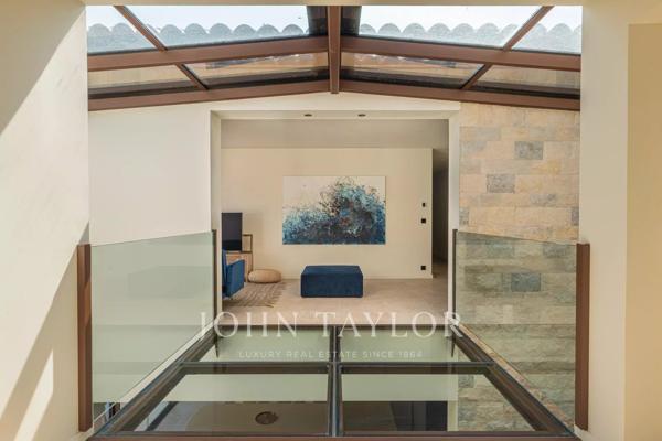 Luxueuse Villa Contemporaine Proche de l'Étang de Font Merle