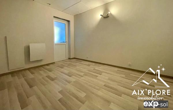 Belle maison individuelle avec sous-sol complet – Piscine – Terrain 1 169 m² – Hautecourt-Romanèche (01250)