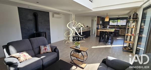 Maison à vendre 6 pièces 137 m² Marseille 12