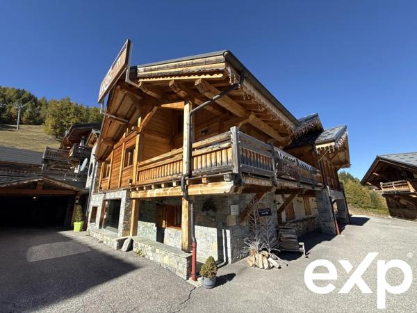 Chalet 466m² – 8 chambres à  la Plagne 1800