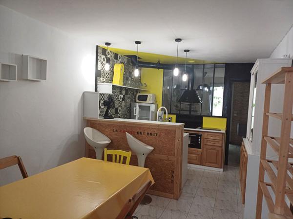 Appartement Sete 4 pièce(s) MEUBLE -