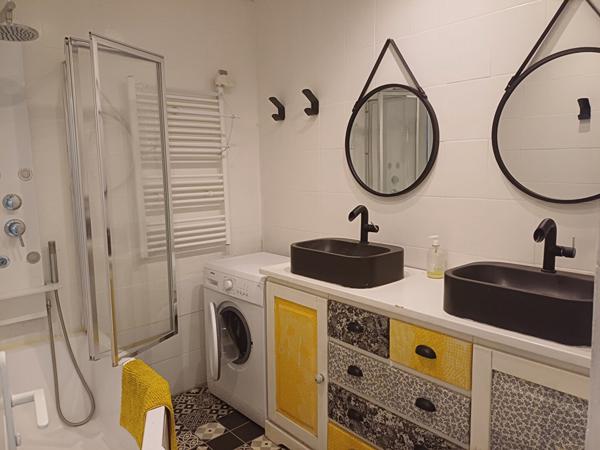 Appartement Sete 4 pièce(s) MEUBLE -