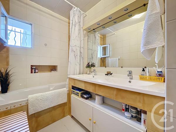 Maison à vendre  6 pièces - 125,70 m2 CAVILLARGUES - 30