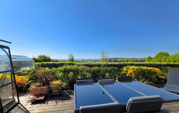 Maison de plain-pied Forges Les Eaux 6 pièce(s) 148 m2