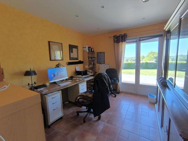 Maison de plain-pied Forges Les Eaux 6 pièce(s) 148 m2