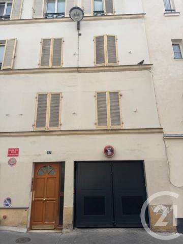 Parking à vendre  12 m2 PARIS - 75018