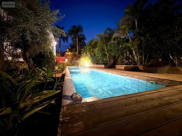 Maison à vendre à Saint-Pierre à la Réunion (97410), ref : 97410-1089675