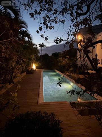 Maison à vendre à Saint-Pierre à la Réunion (97410), ref : 97410-1089675