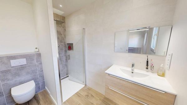 Villa plain-pied RT 2012 - Calme et Confort