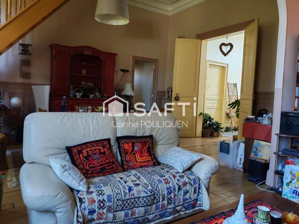 Spacieuse maison familiale , possibilité de profession libérale