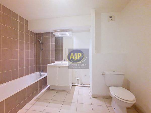 Appartement à vendre Saint Sebastien Sur Loire - 1 pièces, 33m² avec 0 chambre(s) à 119 020€ - AJP Immobilier Nantes Jouzel