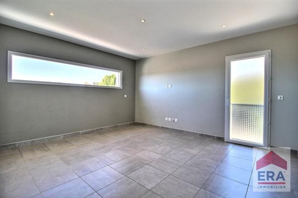 Maison Caumont-Sur-Durance - 147 m2 - Piscine - Double garage