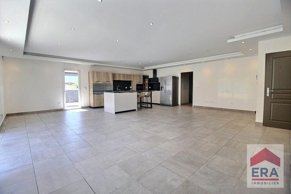 Maison Caumont-Sur-Durance - 147 m2 - Piscine - Double garage