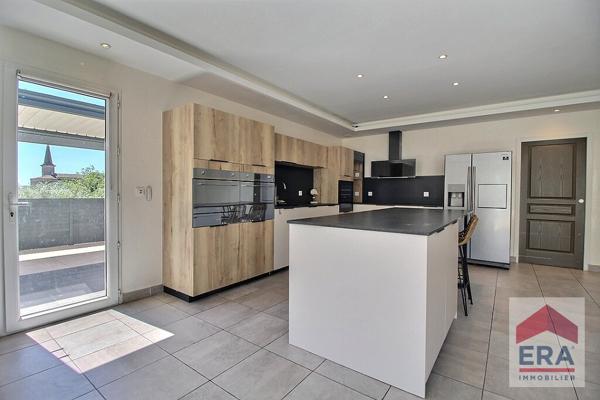 Maison Caumont-Sur-Durance - 147 m2 - Piscine - Double garage