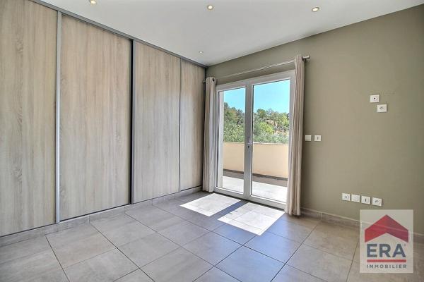 Maison Caumont-Sur-Durance - 147 m2 - Piscine - Double garage