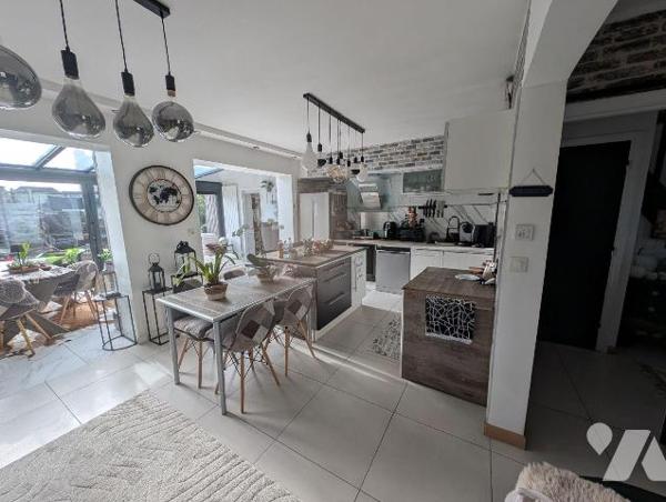 MAISON A VENDRE GRANDE-SYNTHE 59 ! Laissez-vous séduire par cette charmante maison semi mitoyen...