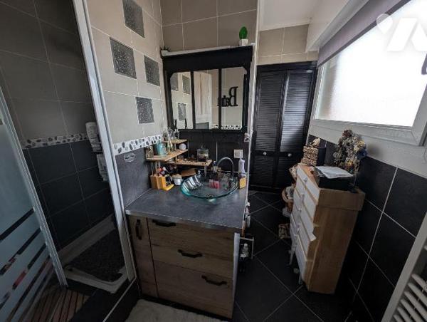 MAISON A VENDRE GRANDE-SYNTHE 59 ! Laissez-vous séduire par cette charmante maison semi mitoyen...