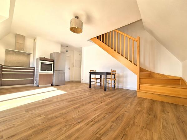 Duplex 4 pièce(s) 3 chambre(s) 63 m²