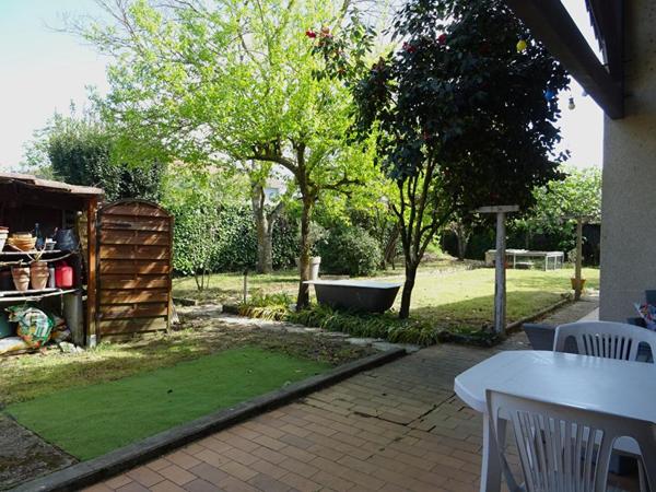 Landes 40280 Saint-Pierre-du-Mont , maison 103 m²