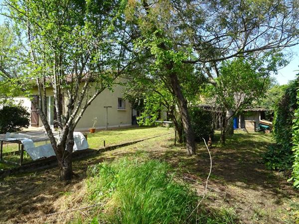 Landes 40280 Saint-Pierre-du-Mont , maison 103 m²