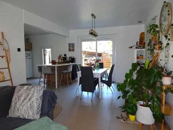 Landes 40280 Saint-Pierre-du-Mont , maison 103 m²