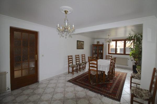 Maison traditionnelle Champigny-sur-Marne 111 m²