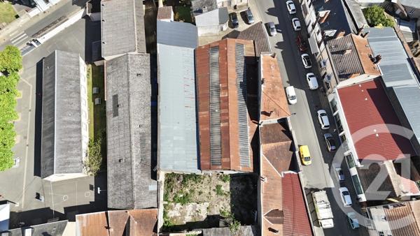 Immeuble à vendre  1119 m 2   MOULINS  - 03