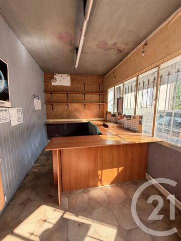 Immeuble à vendre  1119 m 2   MOULINS  - 03