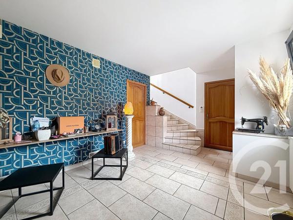 Maison à vendre  7 pièces - 206 m 2   ST POURCAIN SUR SIOULE  - 03