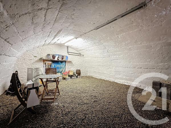 Maison à vendre  7 pièces - 206 m 2   ST POURCAIN SUR SIOULE  - 03