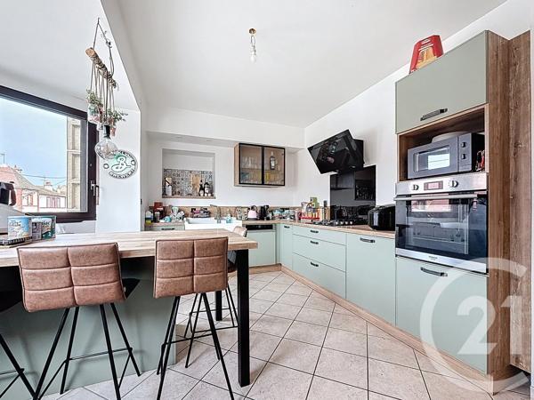 Maison à vendre  7 pièces - 206 m 2   ST POURCAIN SUR SIOULE  - 03