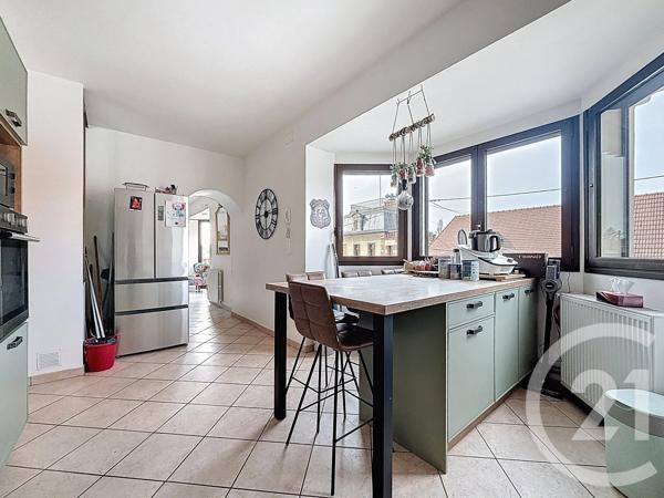 Maison à vendre  7 pièces - 206 m 2   ST POURCAIN SUR SIOULE  - 03