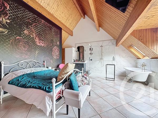Maison à vendre  7 pièces - 206 m 2   ST POURCAIN SUR SIOULE  - 03