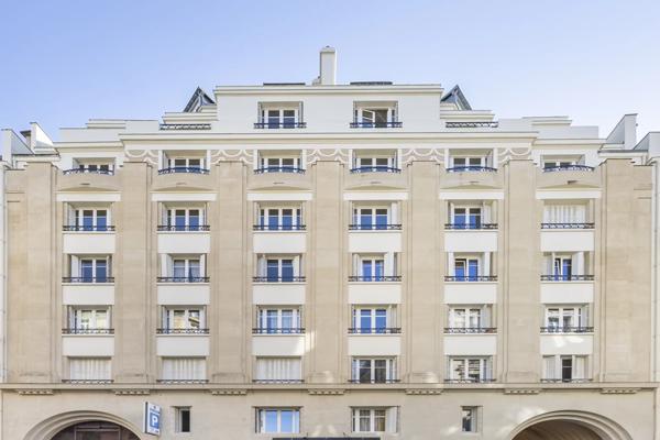 Appartement Paris 7e - RUE SAINT-DOMINIQUE
