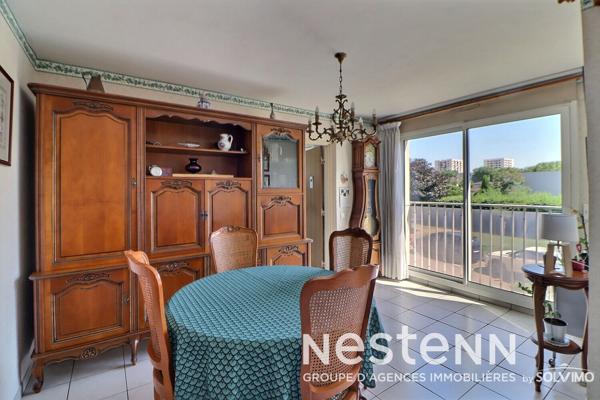Saint-Priest Revaison, Appartement T4, 3 chambres, 81m², balcon
