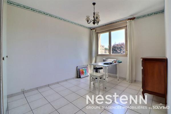 Saint-Priest Revaison, Appartement T4, 3 chambres, 81m², balcon