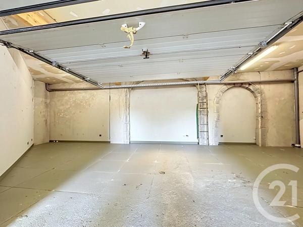 Appartement F4 à vendre  4 pièces - 140,33 m 2   RIOM  - 63