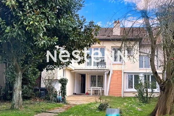 Nestenn Igny - Maison familiale sur le secteur de Gommonvilliers avec dépendance en fond de parcelle - A deux pas des commerces Place de la Ferme - Proche école Jules Ferry et collège Emile Zola- Proche axes routiers A6/N118- Plateau de Saclay et Vélizy