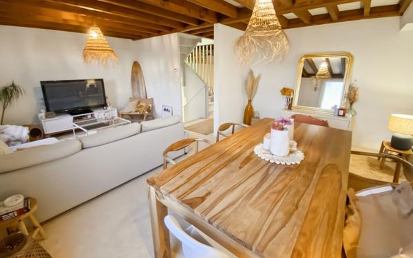 Maison à vendre    4 pièces •  Colayrac-Saint-Cirq